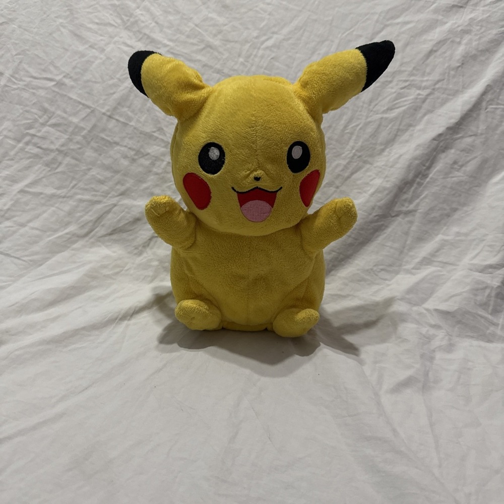 TOMY 2014 Pokemon Pikachu 11 Inch‎ Plush Toy with Secret Compartment